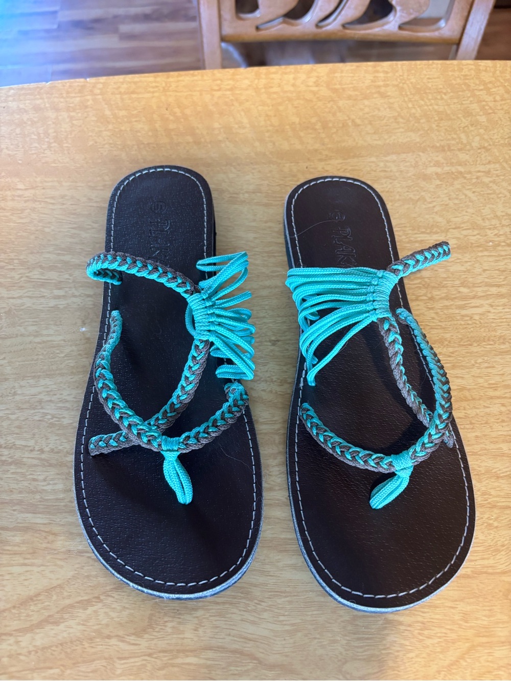 Women's Turquoise Braided Strap Sandals sz 10 NWOT